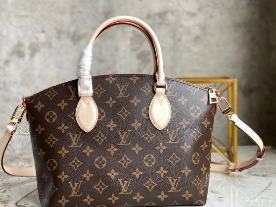 WIS LOUIS PM VUITTON BOÉTIE 0720